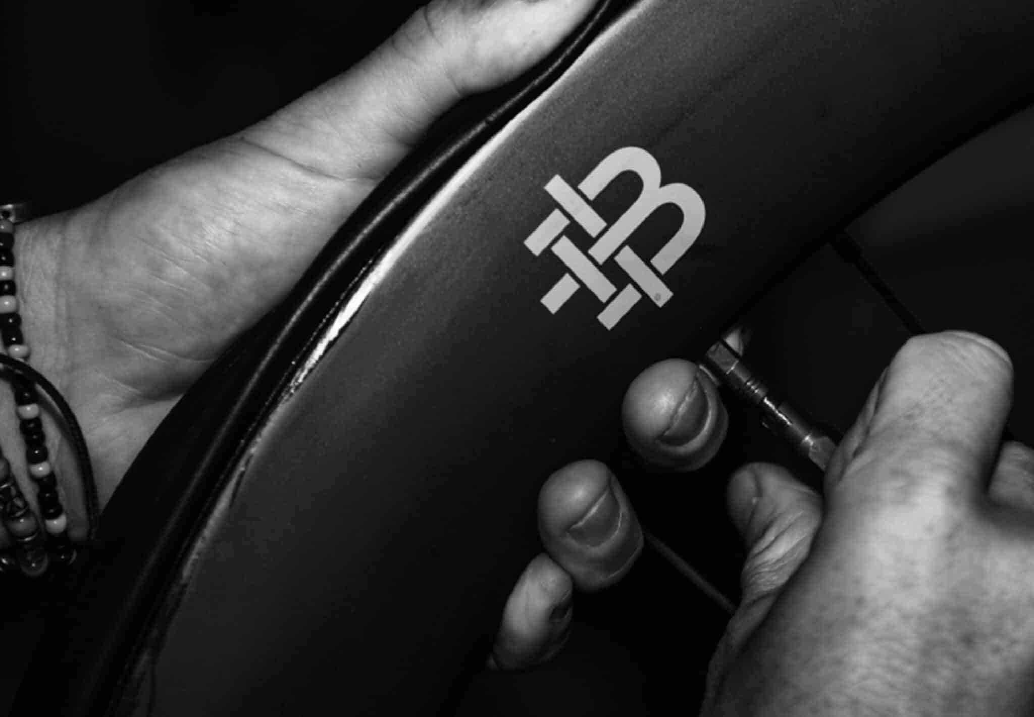 Black Inc Wheels Buyer’s Guide Vires Velo