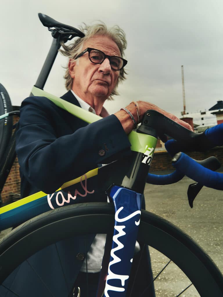 Paul Smith with Factor Ostro on Shoulder